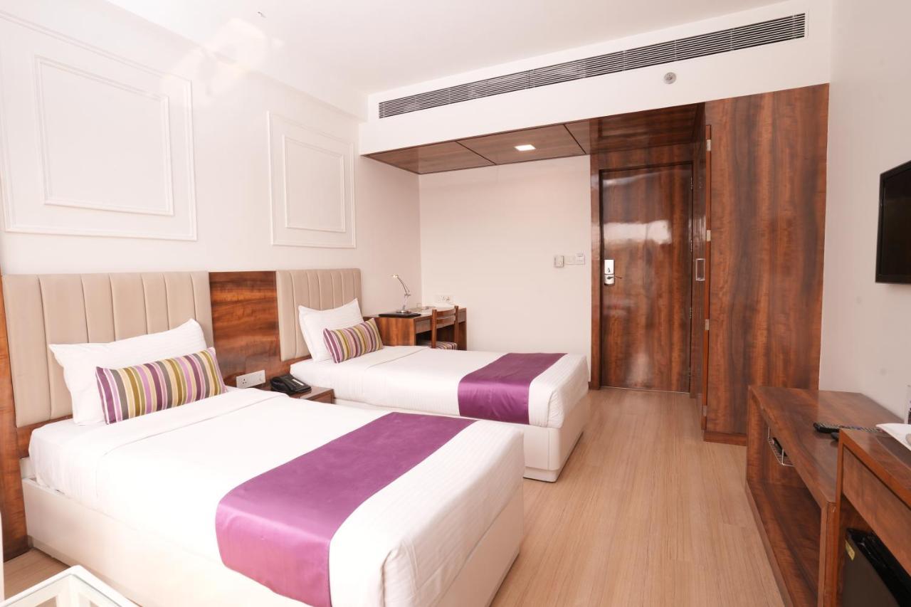 Hotel Hardeo Nagpur Dış mekan fotoğraf